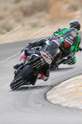 media/Dec-17-2022-SoCal Trackdays (Sat) [[224abd9271]]/Turn 10 Backside (120pm)/